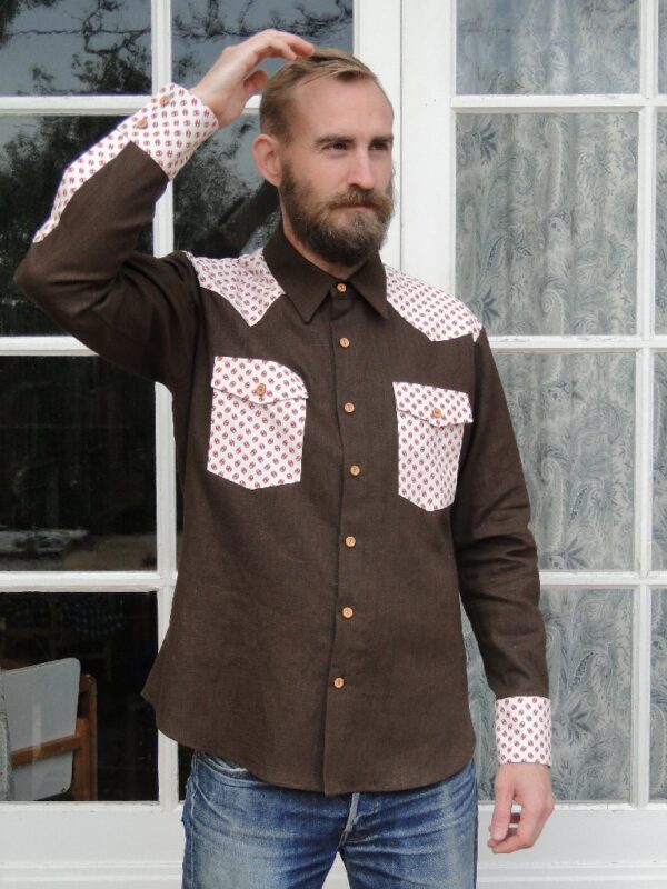Chemise lin marron et coton à motifs – Image 3