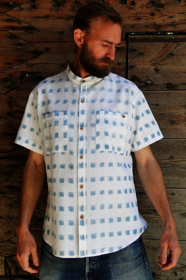 Chemise légère à manches courtes en coton Ikat – Image 2