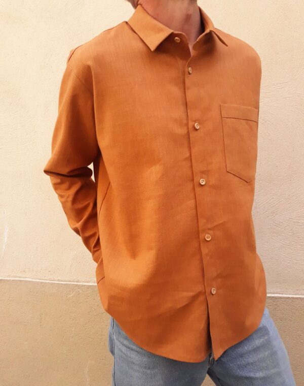 Chemise en lin ocre - doré – Image 5